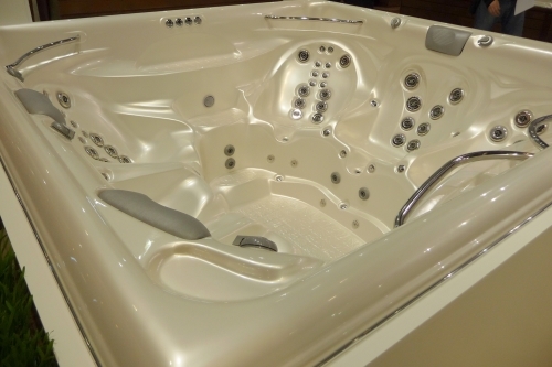 Waterproof spa potting RTI rated to 150°C Waterproof spa potting RTI rated to 150°C