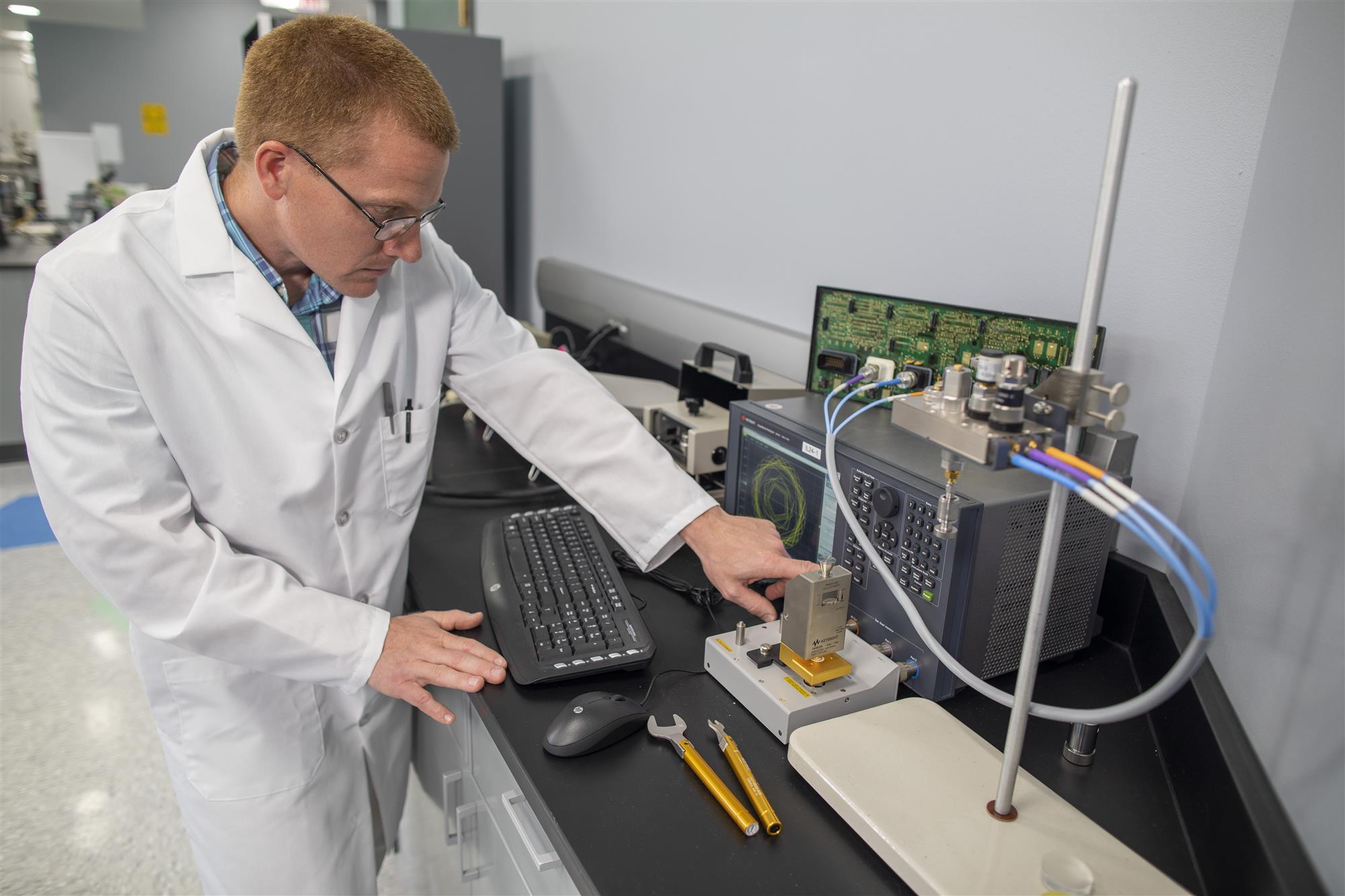Adhesive Epoxies Made Fast To Meet Your Needs